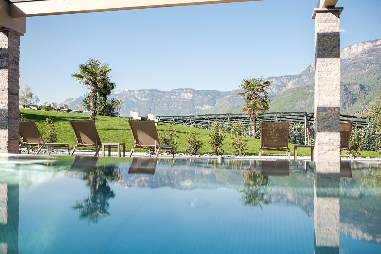 Hotel Weinegg Appiano Sulla Strada Del Vino Esterno foto